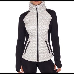 Betsey Johnson Performance Quilted Hybrid Jacket